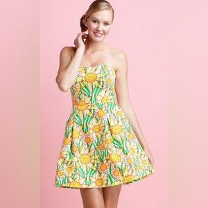 Lilly Pulitzer Full Skirt Wyatt “ Daffies “ Daffodile Print Dress   | 4